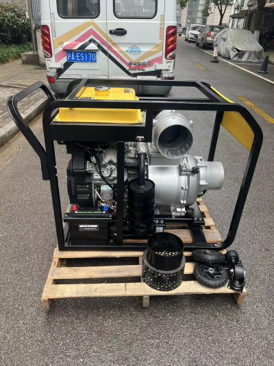 伊藤动力8寸口径柴油排水泵自吸清水泵YT80DPE电启动手推移动式